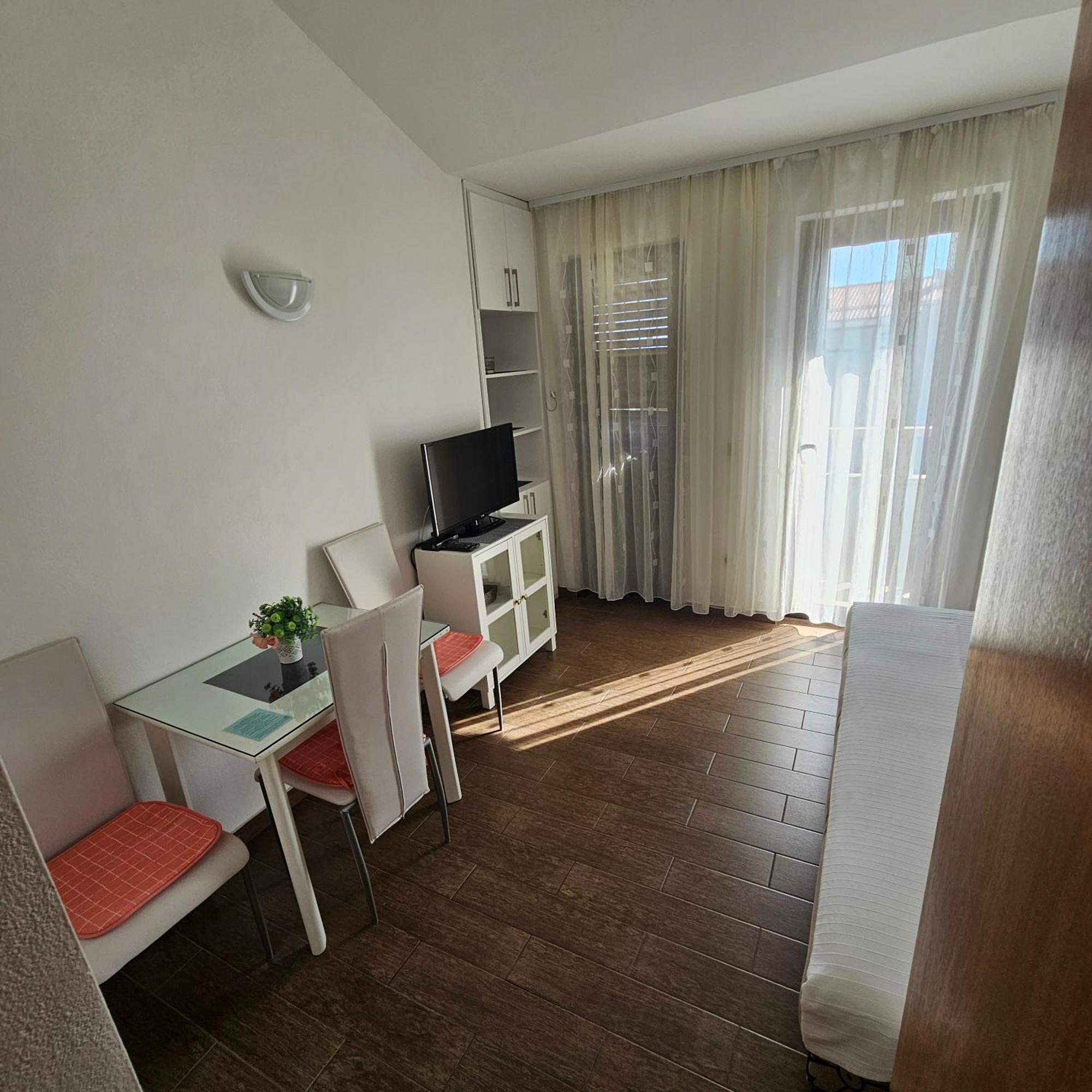 Guesthouse Mario&Marina Makarska Extérieur photo