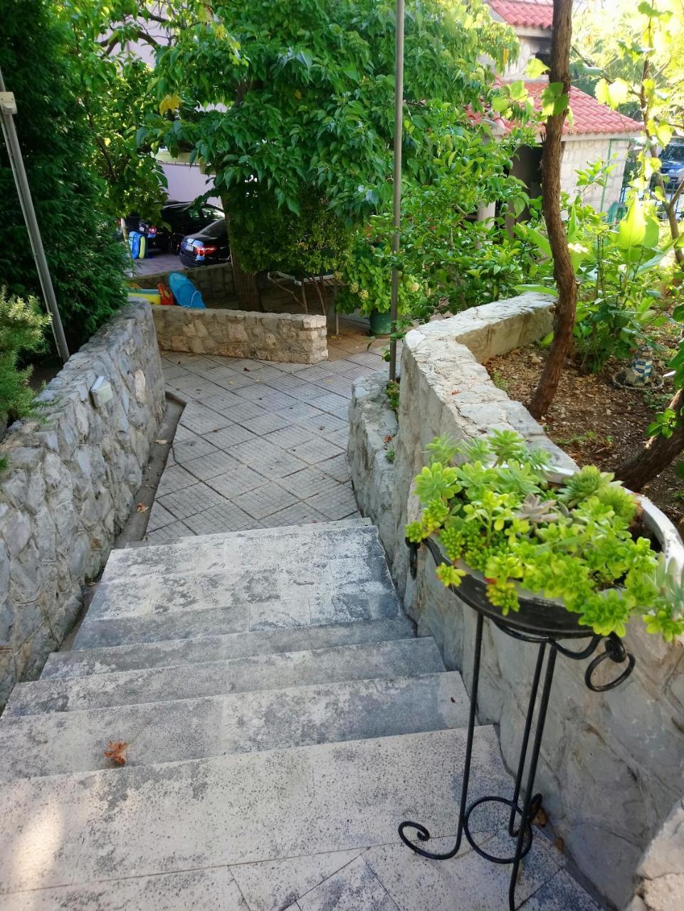 Guesthouse Mario&Marina Makarska Extérieur photo